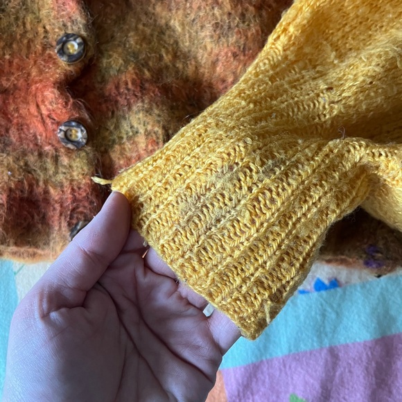 Vintage ✨ Orange Handmade Cardigan - Picture 5 of 7